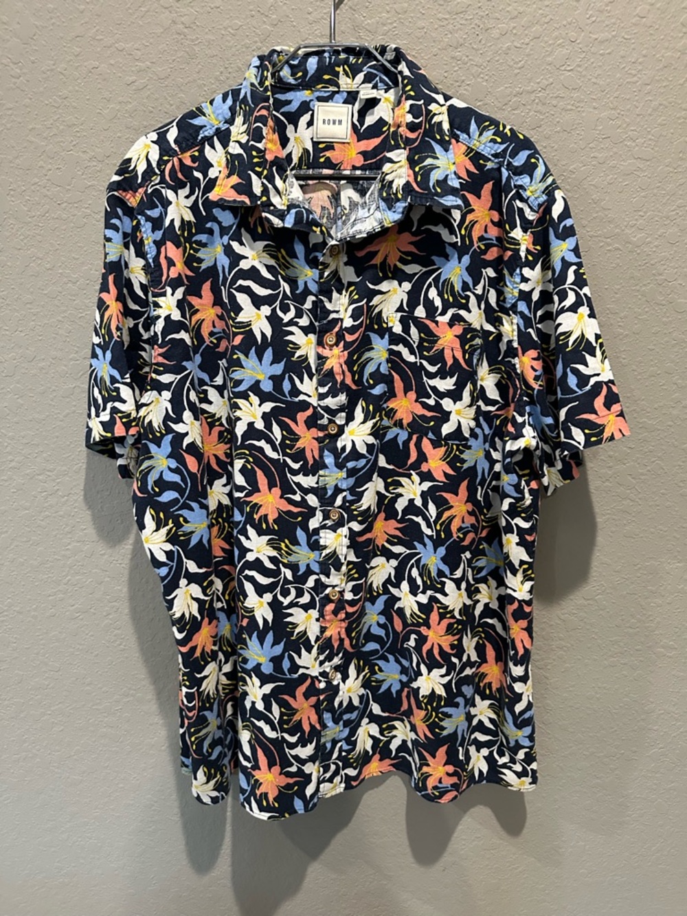 ROWM Tropical Floral Button Down Shirt Men’s Sz XL Hemp Cotton Blend EUC